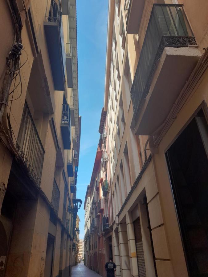 Apartamento En El Centro De Zaragoza "El Rubi Del Pilar" Kültér fotó